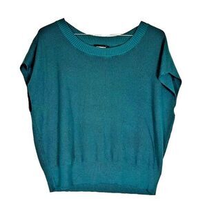 Express Short‎ Sleeved Sweater Women’s Forest Green M